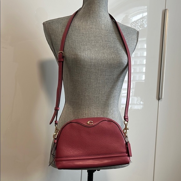 NWOT COACH Rose Pink Pebble Leather Dome Crossbody Bag - Picture 4 of 12